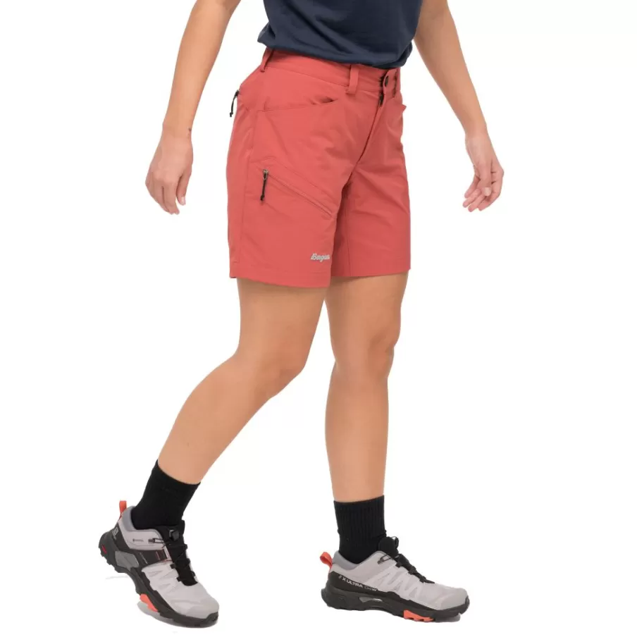 Vaagaa Light Softshell Shorts Women | Bergans Cheap