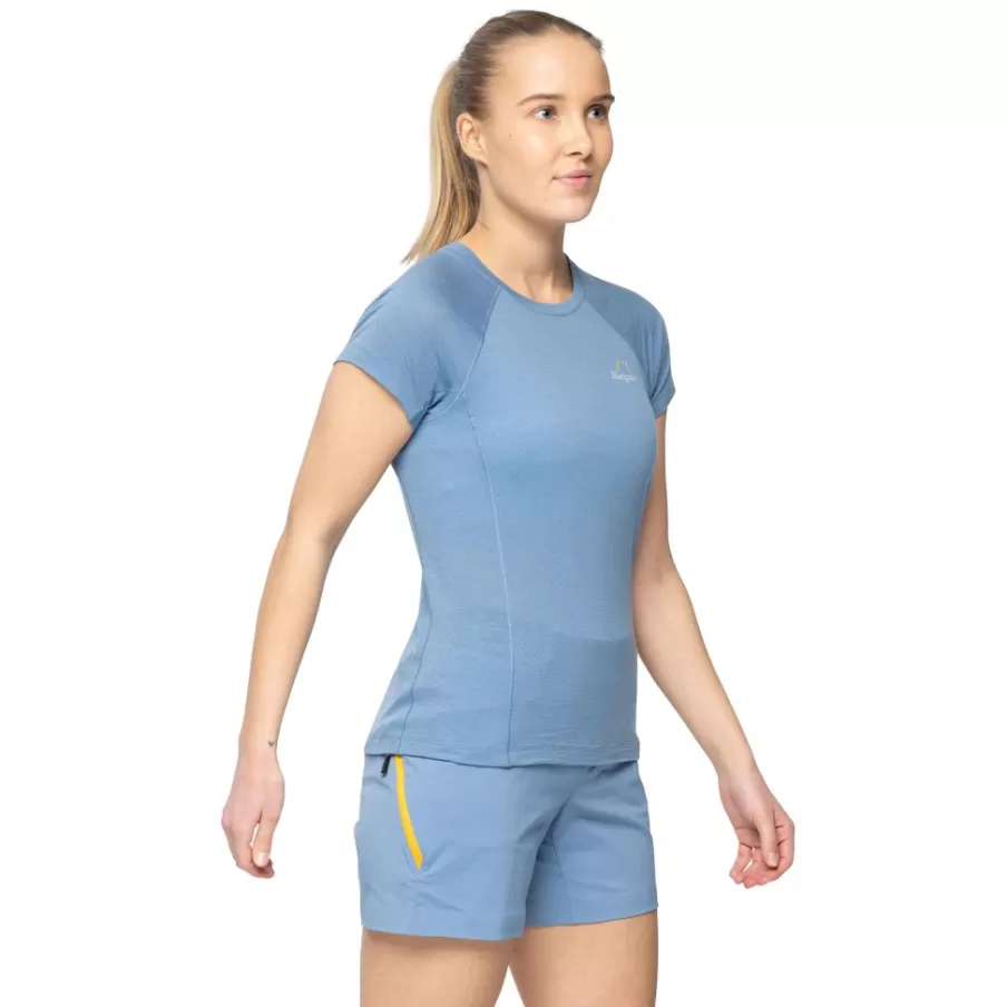 Y LightLine Merino Tee Women | Bergans Fashion